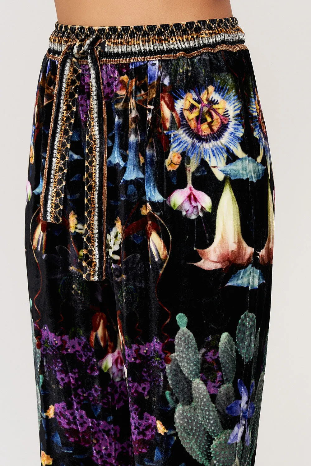 DROP CROTCH SLIM LEG PANT HYPNOTISE ME